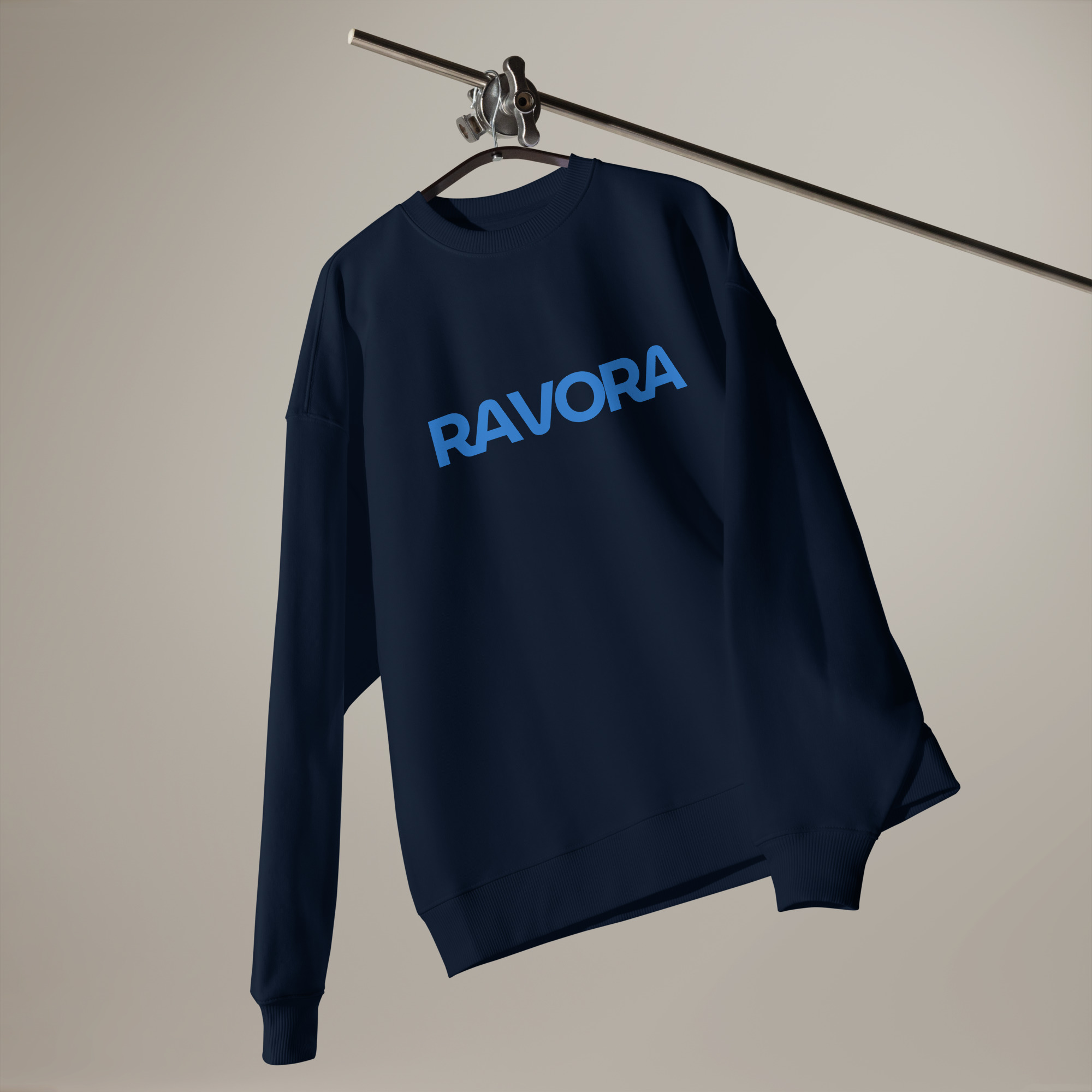 Male eco-relaxed pullover