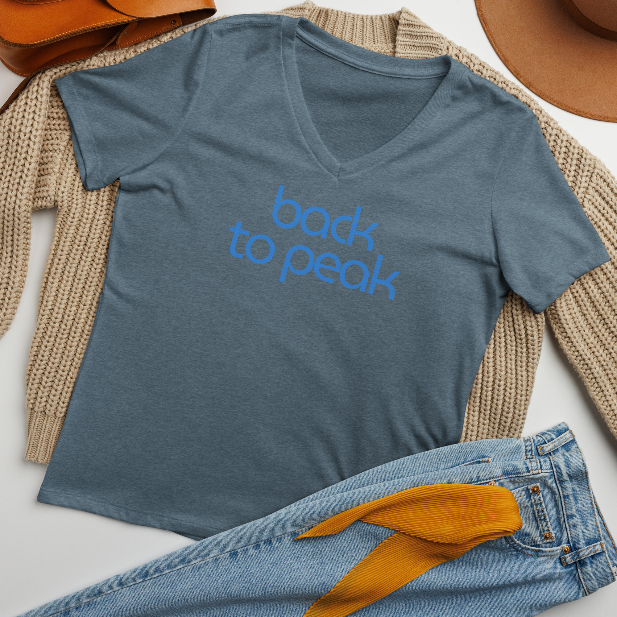 Ladies' loose-fit V-neck tee